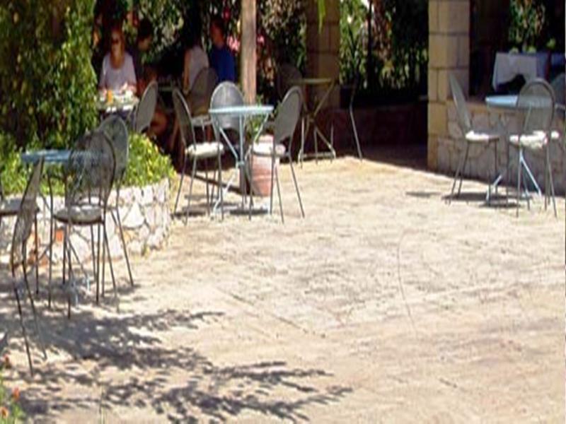Kalamitsi Hotel Kardhamili Exteriör bild
